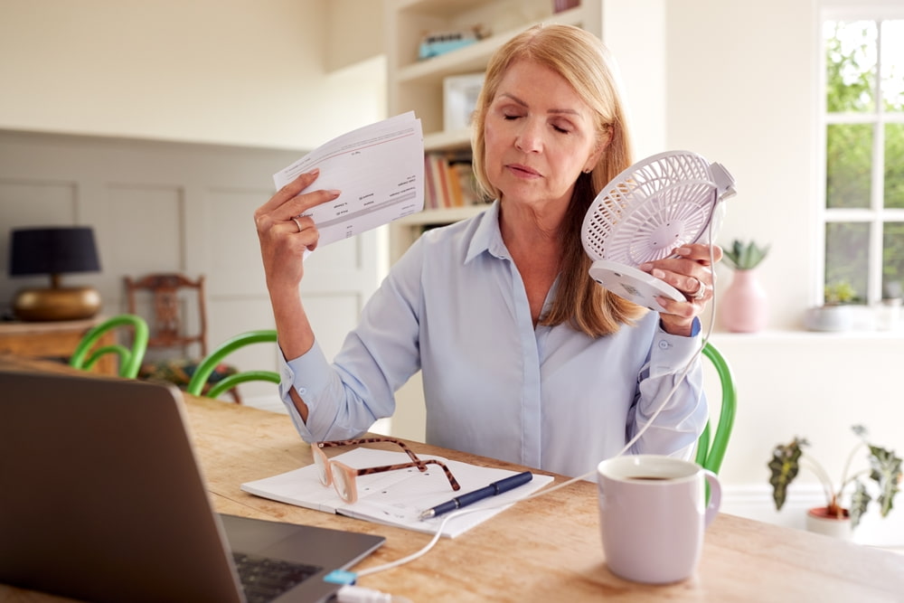É possível engravidar na menopausa?